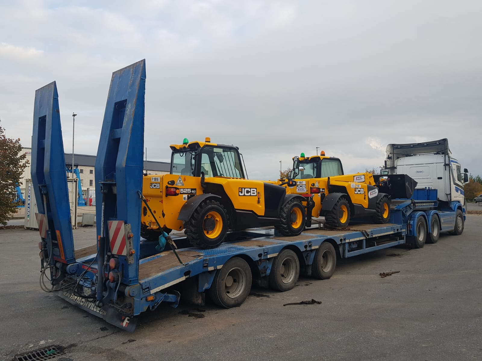 2 JCB 6 meter Teleporters...SOLD